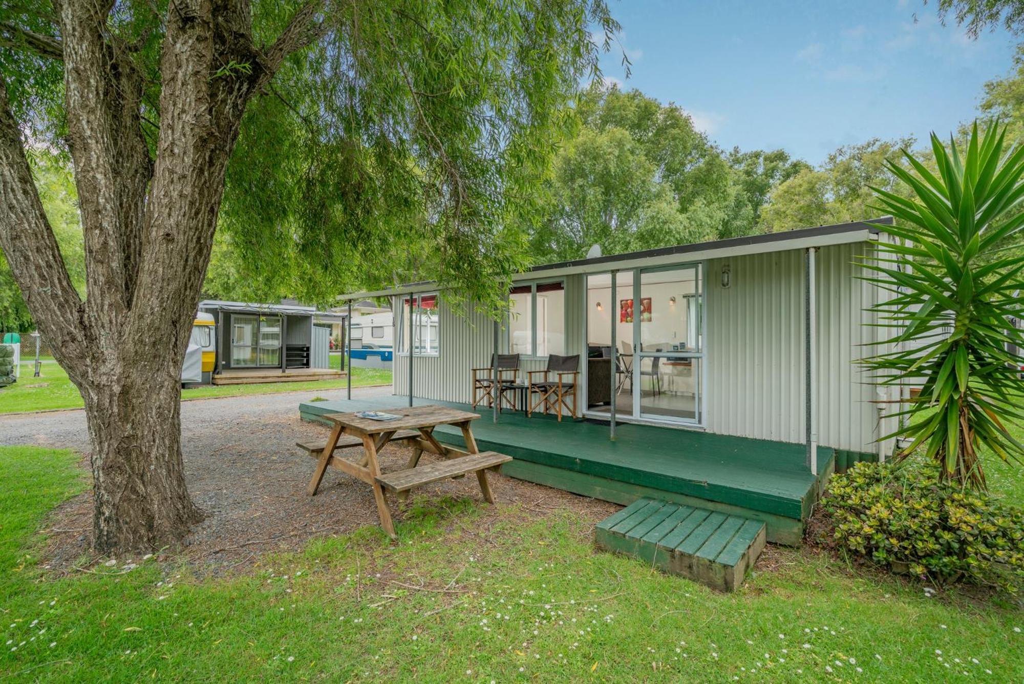 Coromandel Shelly Beach Top 10 Holiday Park Екстер'єр фото